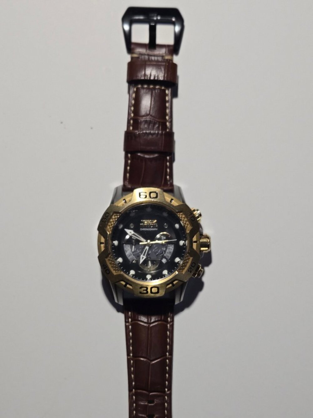 Invicta Chronograph Speedway Watch - Quartz Movement *In Very Good Condition*